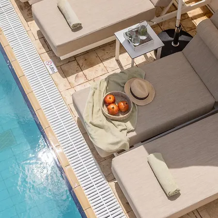 View 2 -fig Tree Bay-jacuzzi-hot Tub * 普罗塔拉斯